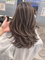キング 京橋店(K!ng)&nbsp;レイヤーカットブリーチなしダブルカラーハッシュカット韓国