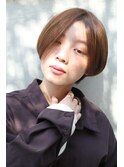 ラフに可愛いセンター分けショート