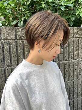 ミィ 表参道(mee.) 【mee.】ブチ　束間キレイなショートヘア　表参道駅3分