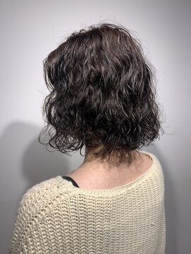 アンサム リリー(UNSOME Lille) 【UNSOME Lille】カーリーヘア/デジパ/パーマ