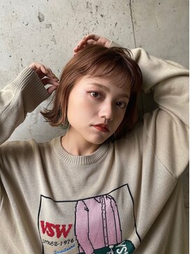 シュシュ(CHOU CHOU) ☆濡れ感が可愛い外ハネスタイル☆