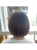 ふんわりまとまる、ミニボブスタイル