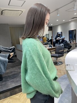 ロンド レア 天神大名店(Lond Le’a) ミルクティーベージュ/ダブルカラー/ブリーチ/くびれヘア