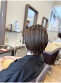 ショートボブ