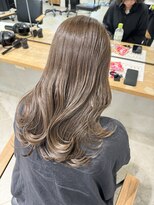 アイヴィー(IVY)&nbsp;オリーブグレージュ