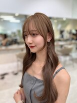 ビュー トウキョウ(VIEW TOKYO) 小顔矯正顔周りカット&赤み消しカラー