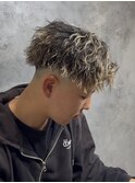 短髪　シャッフルパーマ