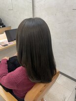 エクラートリアーラ 藤沢店(ECLART Reala) オリーブグレージュ