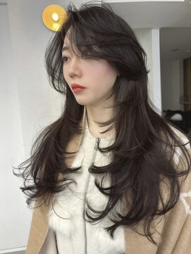 バベル アット フルリール 甲子園口(BABEL at fleurir) レイヤーカット/ハッシュカット/バタフライレイヤー