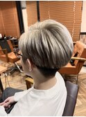 シャンパンゴールドカラー！
