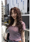 セット5分。 無造作ウェーブのロングパーマ