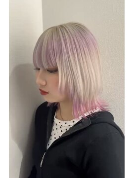 アッシュ 洋光台店(Ash) 洋光台インナーカラーショートボブ白髪ぼかしハイライト顔周り