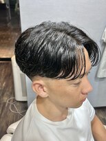 アクトプレミアヘアー栄(Act premier hair sakae)&nbsp;センターパート×フェード