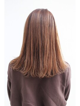 ニスル 上尾店(NISURU) 黒髪/クラゲヘアー/オリーブグレー/小顔/ココアベージュ/上尾