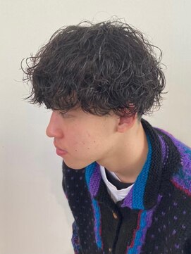 ウェイビーエフティフィフス 横浜西口(WAVEY ft.fifth) 波巻きスパイラルツイストスパイラルパーマセンターパートメンズ