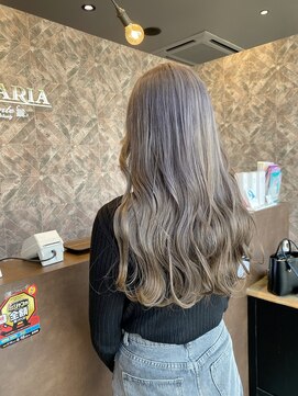 ガレリアエレガンテ 西尾店(GALLARIAElegante) ミルクティーグレージュ