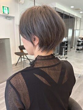 ビューエヒメ(VIEW EHIME) 大人ラフウェーブ20代30代40代ボブブラウンスウィングショート