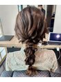 ビューティーアンドフリー ハチ(Beauty&Free 8 HACHI) ヘアアレンジ×編み下ろし