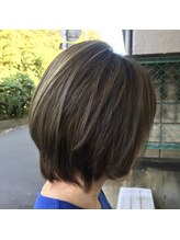 ラズープリット&nbsp;白髪ぼかしハイライトカラー