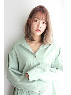 ルー(Luu) 切りっぱなし外ハネミディアムボブ♪ピンクショコラベージュ