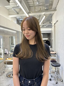 アナ ラーナ(Anna Lanna) 柔らかカーキベージュ×ブリーチなし