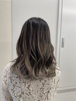 シエスタ バイ アンブルリュクス(siesta by amble luxe)&nbsp;シルバーグラデーション