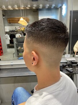 エフエム 明大前(FM) バーバー　刈り上げショート/メンズ/フェードカット