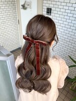 フェリーチェ(Felice)&nbsp;ハーフアップ 外巻き お呼ばれヘア 参列ヘア イベントヘア