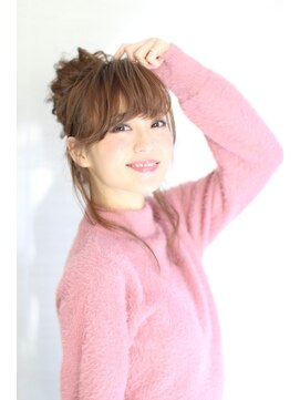 オーロ(ORO) お団子ヘア