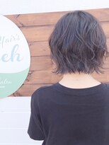 ヘアーズアチェ(Hair’s Aceh) 暗染めショートボブ