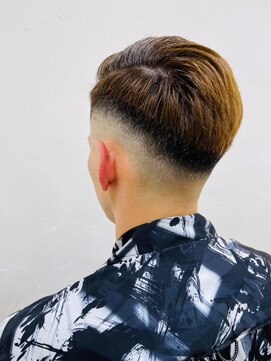 アッシュ 瑞江店(Ash) 【海外でも人気★】フェード×ポンパドール