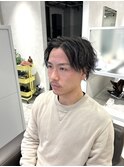 波打ちツイスパ/センターパート/ウルフスタイル
