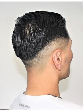 エルム フェードカット