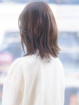 ヴィアラ 自由が丘(VIALA) 【VIALA 自由が丘】フェミニン×耳かけ