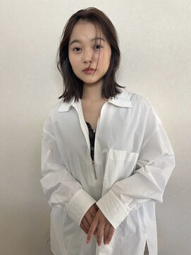 ホテリー(Hotely) face layer × medium hair