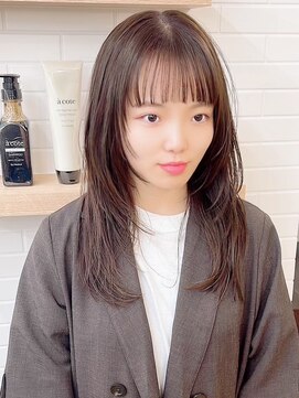 ネオリーブ クーロ(Neolive curro) 韓国前髪顔周り×美髪レイヤー[横浜/縮毛矯正/前髪縮毛矯正]