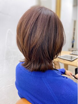 ミッシェル アフロート(michelle afloat) 20代30代40代◇くびれレイヤーカーブカット◇