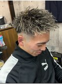 ツイストパーマ　ジェットモヒカン　ホワイトメッシュ