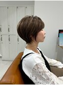 小顔ショートボブハイライトカラー大人ショートカット白髪ぼかし