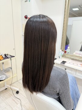 アルターシェリー(aL-ter che'rie) 艶ストレート/黒髪/ボブルフ/ネビージュ/小顔/ワンレン　新籾