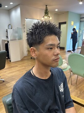 コアフィールみま 鳴門店 スパイキーショート