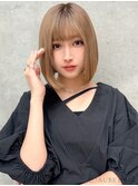 20代・30代_前下がりボブ×ハイトーンベージュ