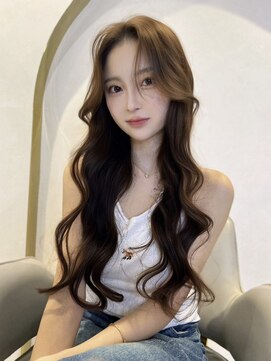 ミラ(MIRA) 韓国ヘア/くびれヘア/レイヤーカット/酸性ストレート