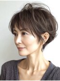 大人ショートレイヤー白髪ぼかし脱白髪染め40代50代60代原宿