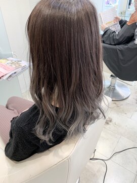 カイム ヘアー(Keim hair) グラデーションカラー×グレージュ系カラー/透明感カラーロング