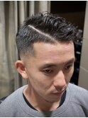サイドグラデーションフェードショートシルバーカラーかき上げ