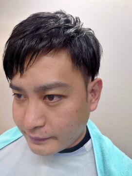 ヘアーカットデザインサロン スマッシュ 田町店(Hair cut design salon Smash) 前髪アシメ ツーブロック ショート ビジネスマン 学生、黒髪