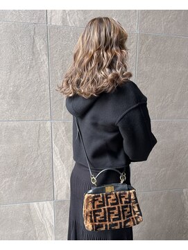 ソウィ(sowi) 外国人風カラーハイライトカラーキャラメルブロンドカラー