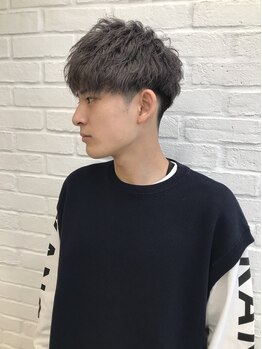 トッカ ヘアアンドトリートメント 仙台店(tocca)の写真/“ニュアンス”と“抜け感”で魅せる男髪。トレンドも自分らしく落とし込んだ無造作でも様になるスタイル◎