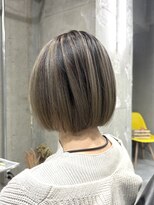 ラック(LUCK)&nbsp;ボブバレイヤージュ/船橋/くすみベージュ/細めハイライト